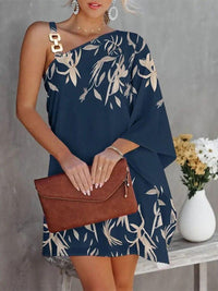 Vestido Feminino Alexia Curto com Manga única e Detalhe - Miss Bella Store - Miss Bella Store